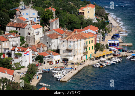 Entfernten Meer Dorf Valun auf der Insel Cres, Kroatien Stockfoto