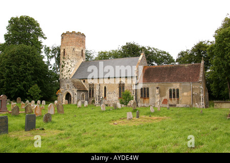 UK Norfolk Broads Burgh Castle St Peter und Paul Kirche Stockfoto