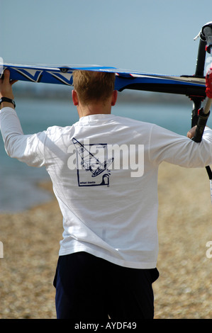 17 04 04 Calshot Aktivitäten konzentrieren sich UK Foto Simon Grosset Stockfoto