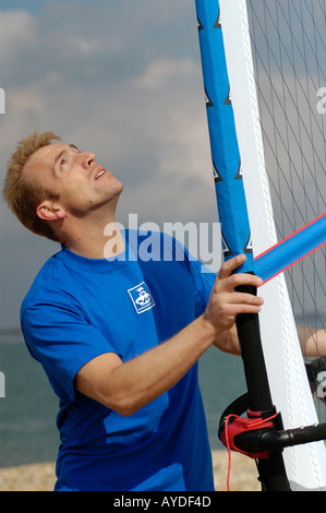 17 04 04 Calshot Aktivitäten konzentrieren sich UK Foto Simon Grosset Stockfoto