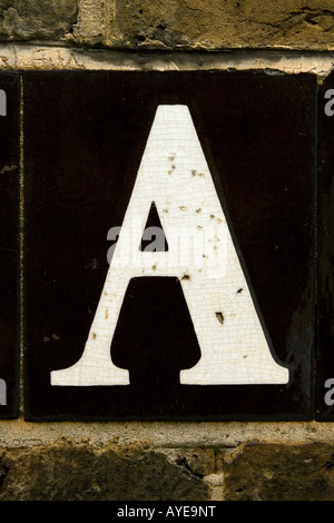 Der Buchstabe A aus Straßenschild London England UK Stockfoto