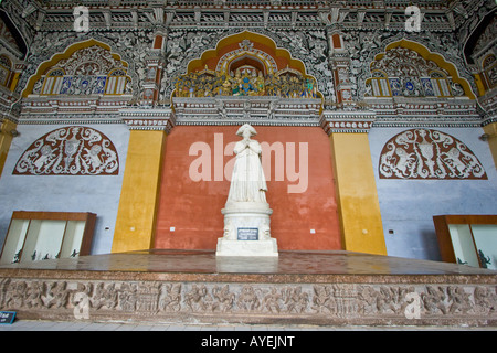 Grosser Saal im Königspalast Thanjavur in Thanjavur Südindien Stockfoto