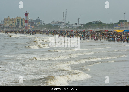 Überfüllten Strand in Chennai in Indien Stockfoto