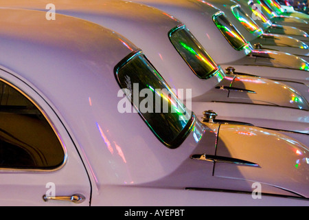 Weißer Amassador Tourist Autos in Tiruchirappalli oder Trichy Südindien Stockfoto