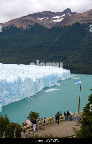 Der Perito-Moreno-Gletscher befindet sich im Los Glaciares Nationalpark in Patagonien Argentinien Stockfoto