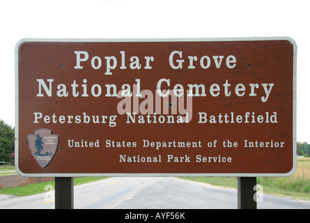 Das Eingangsschild der Pappel Grove National Cemetery, Petersburg, VA. Stockfoto