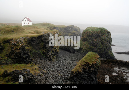 Misty Hafen, Arnarstapi, Snaefellsness Halbinsel, Island Stockfoto