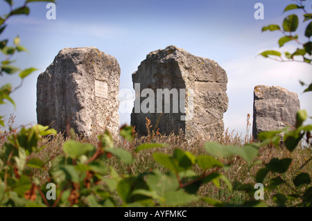 DAS DENKMAL FÜR ANEURIN BEVAN, DER NATIONAL HEALTH SERVICE MIT BLICK AUF TREDEGAR IN DER NÄHE VON EBBW VALE GWENT SOUTH WALES GROßBRITANNIEN GEBILDET Stockfoto