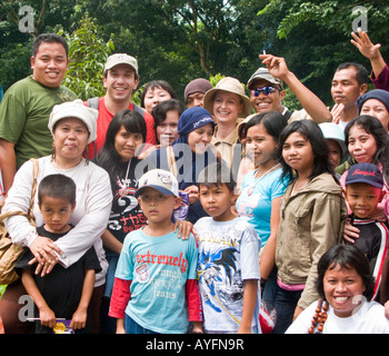 Indonesische Studenten Reise bei Prambanam, Java, Indonesien Stockfoto