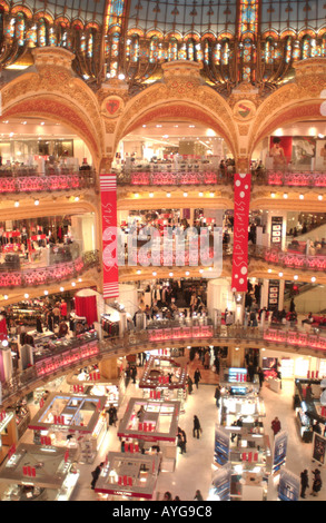 Januar 2005, das Kaufhaus Galeries Lafayette. Paris, Frankreich. Stockfoto