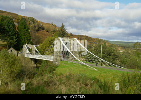 Brücke von Oich aus der A82 am Aberchalder südlich von Fort Augustus Schottland Stockfoto