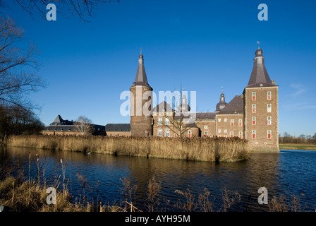 Schloss Hoensbroek in Heerlen Niederlande Grabenlöffel Schloss Hoensbroek in Heerlen Niederlande gegründet 1250 Stockfoto