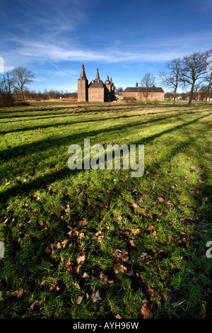 Schloss Hoensbroek in Heerlen Niederlande Grabenlöffel Schloss Hoensbroek in Heerlen Niederlande gegründet 1250 Stockfoto