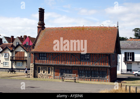 DER MOOT HALL IN SEASIDE TOWN OF ALDEBURGH SUFFOLK. VEREINIGTES KÖNIGREICH. Stockfoto