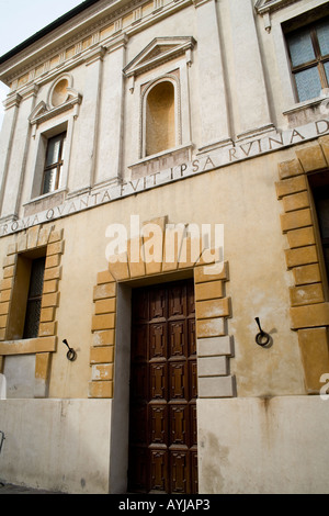 Neo-klassische Fassade - Sabbioneta, Mantova, Italien Stockfoto