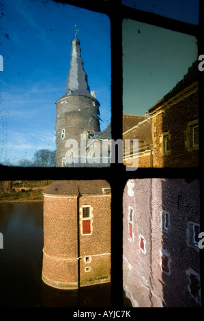 Schloss Hoensbroek in Heerlen Niederlande Grabenlöffel Schloss Hoensbroek in Heerlen Niederlande gegründet 1250 Stockfoto