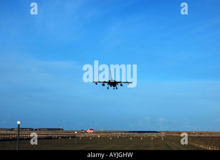 Tornado GR4 landet auf dem RAF Lossiemouth Stockfoto