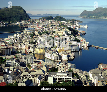 Nein - mehr OG ROMSDAL: Alesund, gesehen vom Berg Aksla Stockfoto