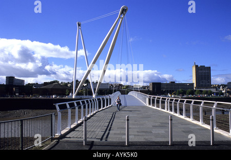 USK-Steg und Zyklus-Brücke, Newport, Monmouthshire, Wales, UK Stockfoto