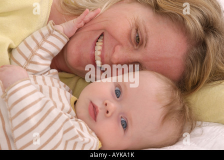 Porträt einer Mutter und baby Stockfoto