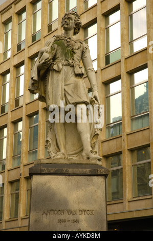 Statue von Antoon van Dyck Strasse Meir in Antwerpen Belgien Europa Stockfoto