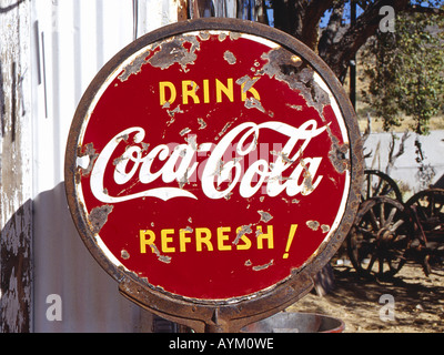 Historischen Coca Cola Schild an der Route 66 Besucher zentrieren Hackberry Arizona Stockfoto