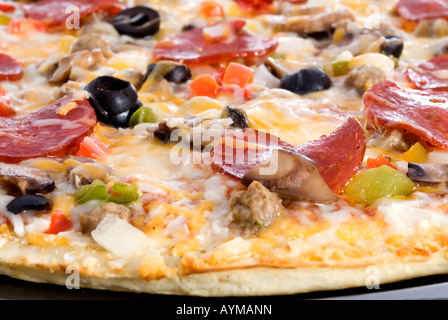 Eine Nahaufnahme von frisch zubereiteten pizza Stockfoto