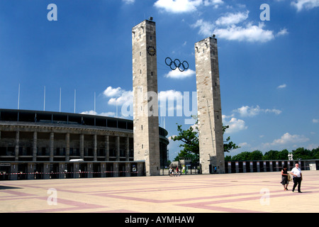 Eingang zum Olympiastadion (Olympiastadion), Berlin, Deutschland Stockfoto