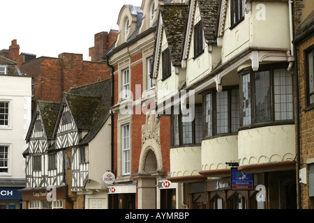 Oxfordshire Banbury Marktplatz Altbau Fronten Stockfoto