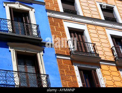 Alte Häuser in Madrid Spanien Stockfoto