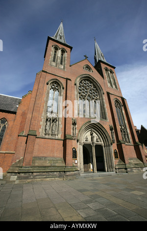 Stadt von Birmingham, England. Birminghams römisch-katholischen Heiligen Tschads Kathedrale St. Chad Zirkus. Stockfoto