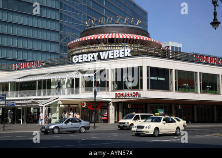Europa Europa Deutschland Deutschland Kurfürstendamm Neues Kranzlereck Charlottenburg Wilmersdorf Stockfoto