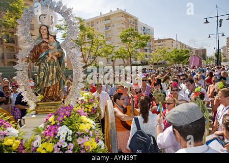 Wallfahrt zu Ehren der Jungfrau des Rosenkranzes in der Sonne fair Fuengirola Malaga Küste Andalusien Spanien Stockfoto