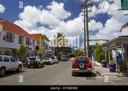 Straßenszene, St. John's, Antigua in der Nähe von Redcliffe Quay Stockfoto