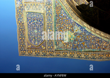 Imam-Moschee spiegelt sich im Wasser, Isfahan, Iran Stockfoto