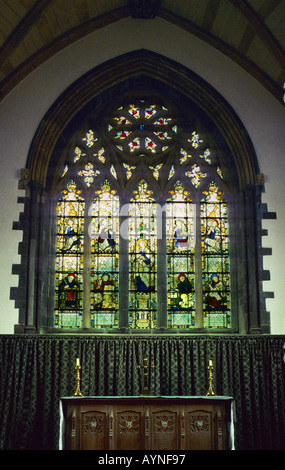 Glasmalerei-Fenster Lady Chapel St. Davids Kathedrale Dyfed Wales UK Europe Stockfoto