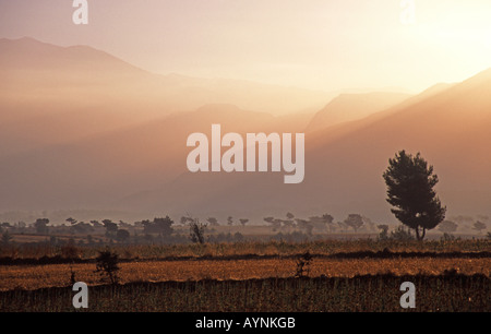 LYKIEN, TÜRKEI. Sonnenaufgang auf dem Lykischen Weg in der Nähe von Kalkan. Stockfoto