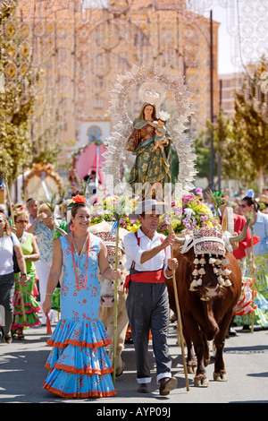 Wallfahrt zu Ehren der Jungfrau des Rosenkranzes in der Sonne fair Fuengirola Malaga Küste Andalusien Spanien Stockfoto