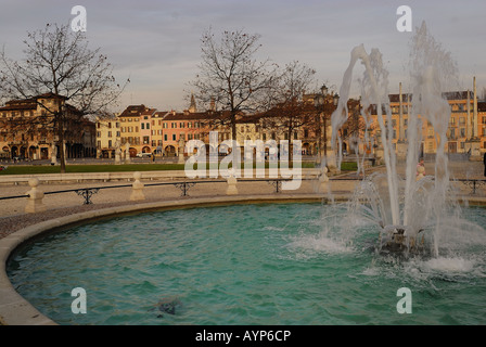 Padua, Veneto, Italien, Prato della Valle, einer der größten Plätze Europas Stockfoto