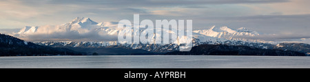 Panorama geschossen, Sonnenaufgang über Kachemak Bay, Halbinsel Kenai, Alaska, USA Stockfoto