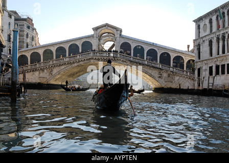 Gondel, Canale Grande, Sestieri San Marco (Markusplatz Bezirk), Venedig, Italien Stockfoto