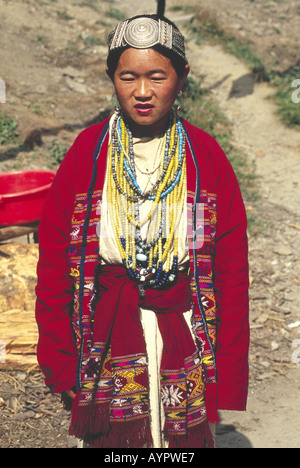 Miji Stamm Dame in traditioneller Kleidung Arunachal Pradesh Indien Stockfoto
