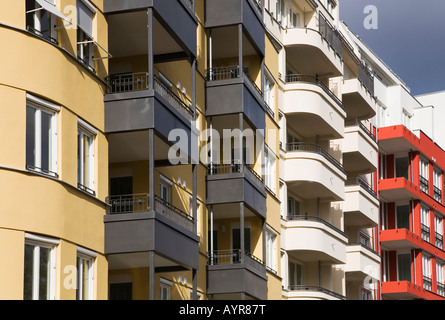 Apartment-Gebäude-Fassade in Berlin, Deutschland, Europa Stockfoto