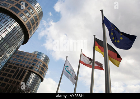 Fahnen vor dem Ministerium des Innern, Spreebogen, Berlin, Deutschland, Europa Stockfoto