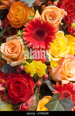 Bunter Blumenstrauß Stockfoto