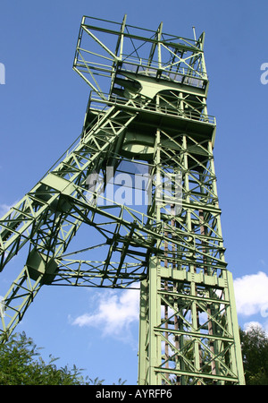 Wicklung der Turm der ehemaligen Zeche Carl Funke in Essen, Deutschland. Stockfoto