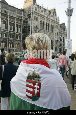 Politischer Protest auf dem Kossuth Platz vor Parlamentsgebäude in Budapest, Ungarn. Stockfoto