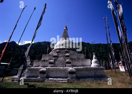 Chendebji Chorten auf der Straße zwischen den Pele-La Pass und Tongsa, Bhutan Stockfoto