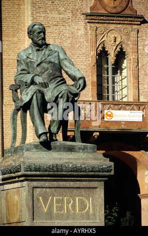 Statue von Giuseppe Verdi in Busseto, Italien Stockfoto