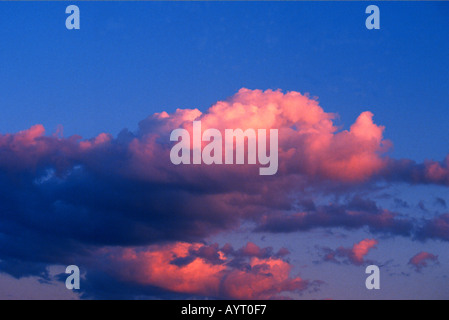 Sonnenuntergang Wolke Stockfoto